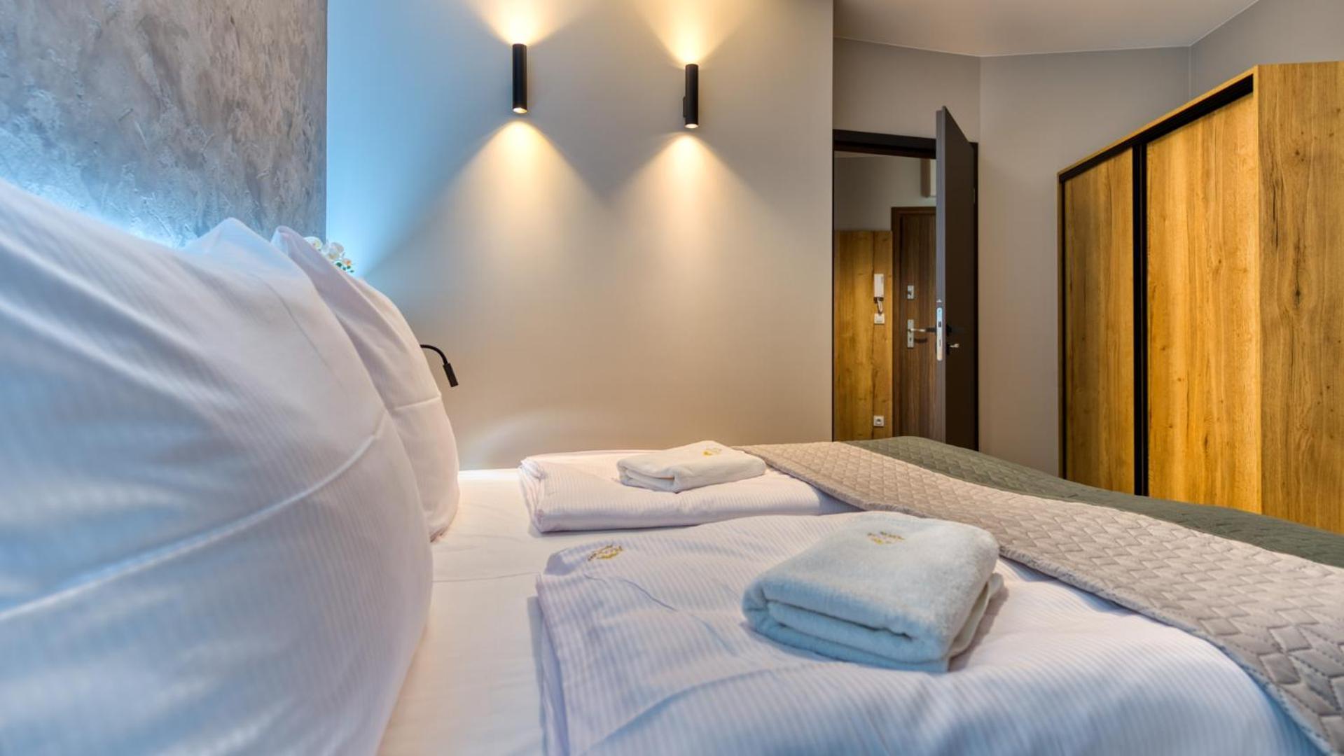 Z Basenem I Saunami Stone Hill Vip Centrum By Royal Aparts Appartamento *