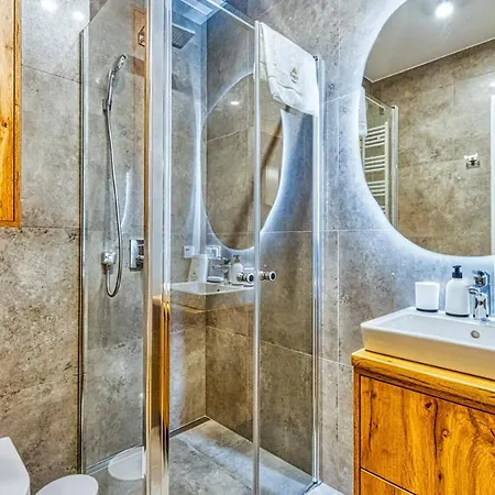 Apartamenty Z Basenem I Saunami Stone Hill Resort Vip Centrum By Royal Aparts Szklarska Poręba Esterno foto