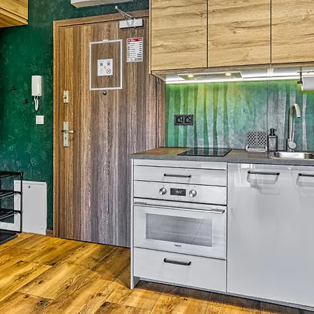 Apartamenty Z Basenem I Saunami Stone Hill Resort Vip Centrum By Royal Aparts Szklarska Poręba Esterno foto