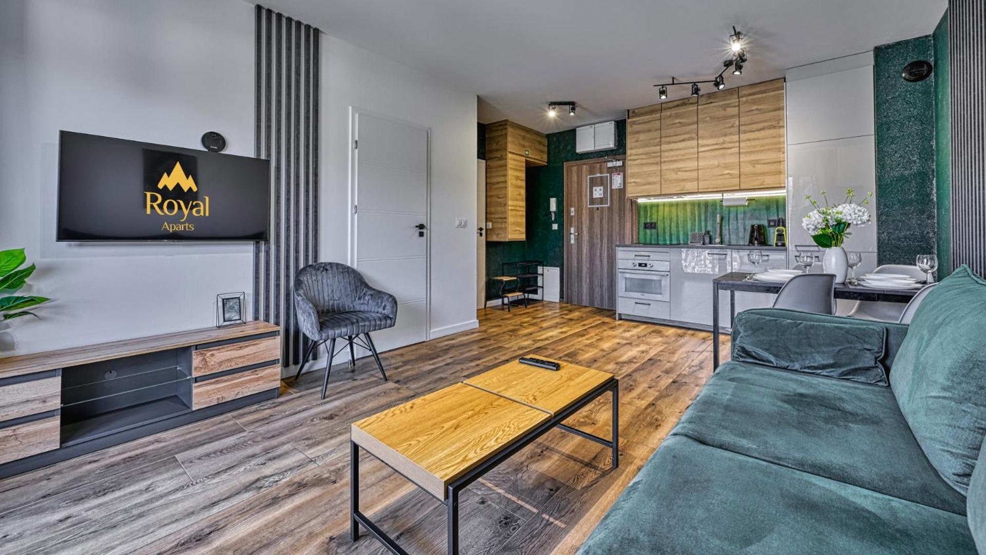 Z Basenem I Saunami Stone Hill Vip Centrum By Royal Aparts Apartamento *